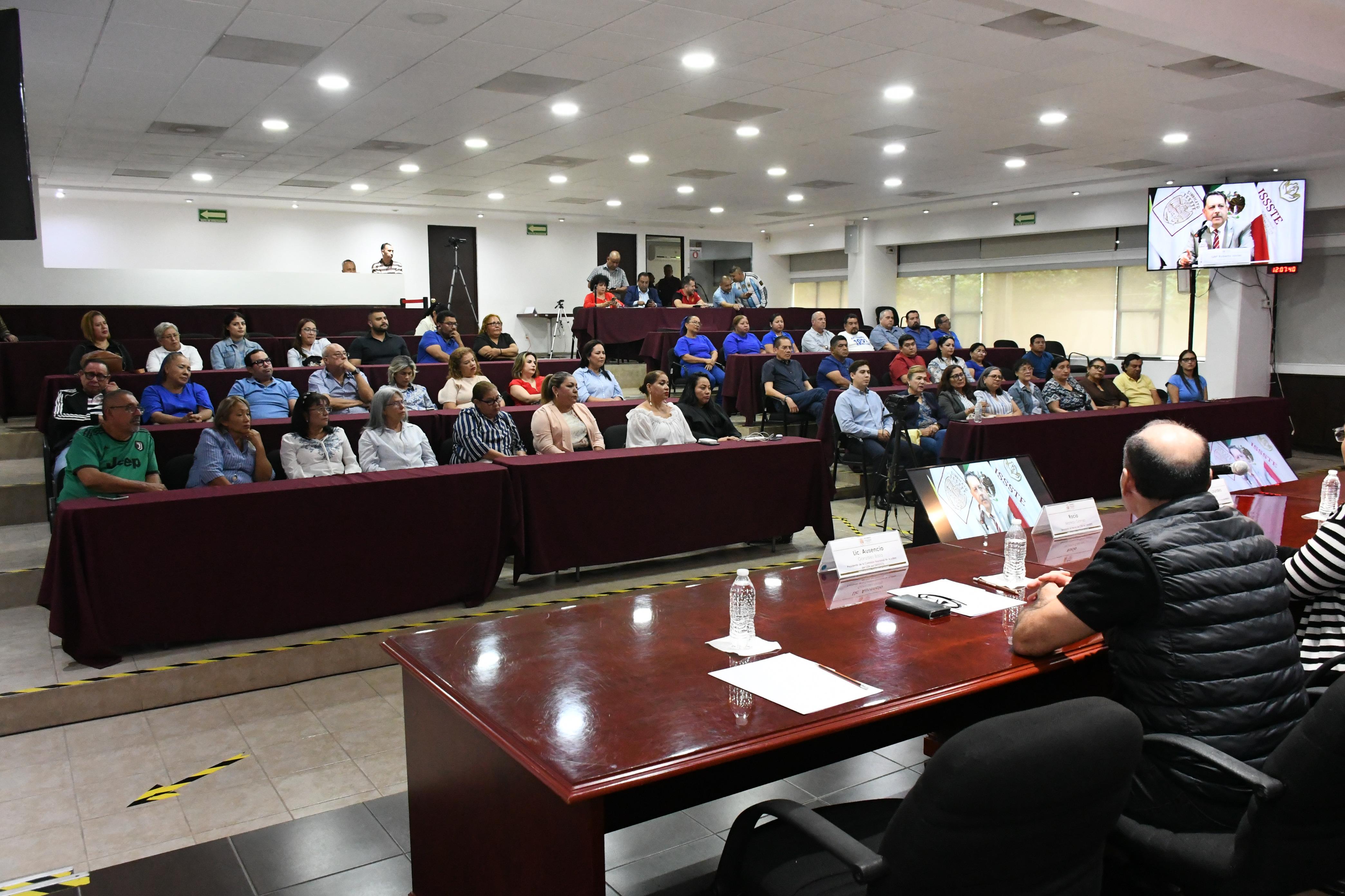 Visita compañeros de Tamaulipas, Sección XXXVII